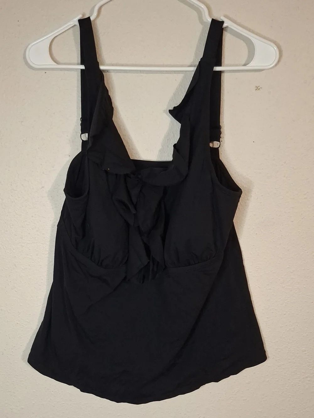 Beach House Women's Black Ruffle Tankini Swim Top size 18W